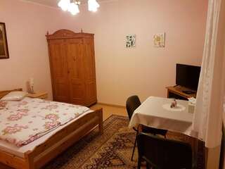 Проживание в семье Biały Domek Щирк Двухместный номер с 1 кроватью или 2 отдельными кроватями и ванной комнатой-17